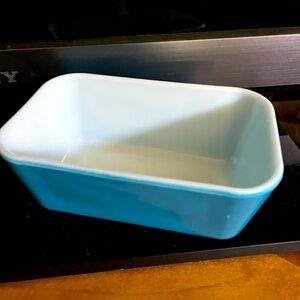 Vintage Pyrex Mini Loaf Bowl